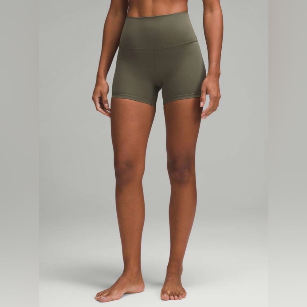 nwt lululemon align shorts 4” inseam army green size 6 bike shorts